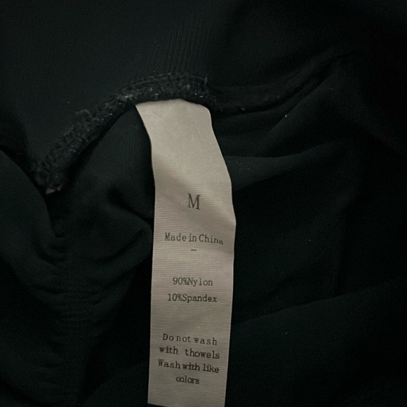 Dark green Amazon workout leggings - Picture 4 of 4